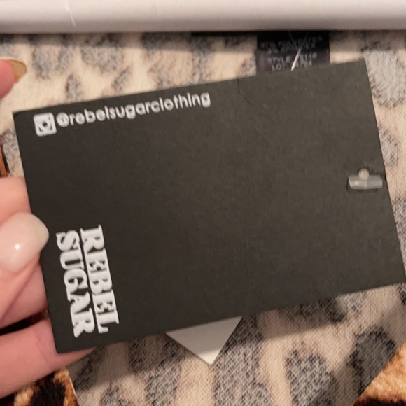 Cheetah print short dress - Picture 3 of 4